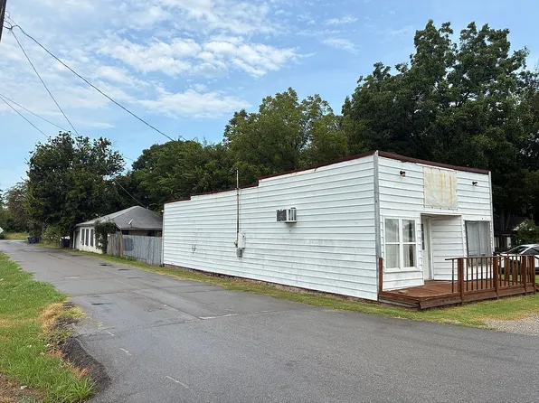 4905 W 7th St, Tulsa, OK 74127