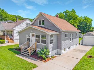 306 Arnold Ave, East Peoria, IL 61611