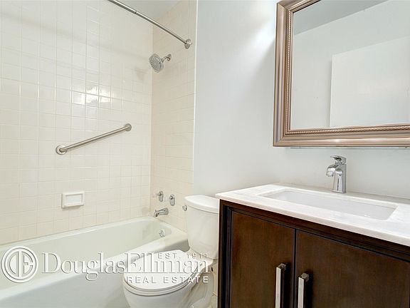 5th image of 275 W 96th St APT 8C