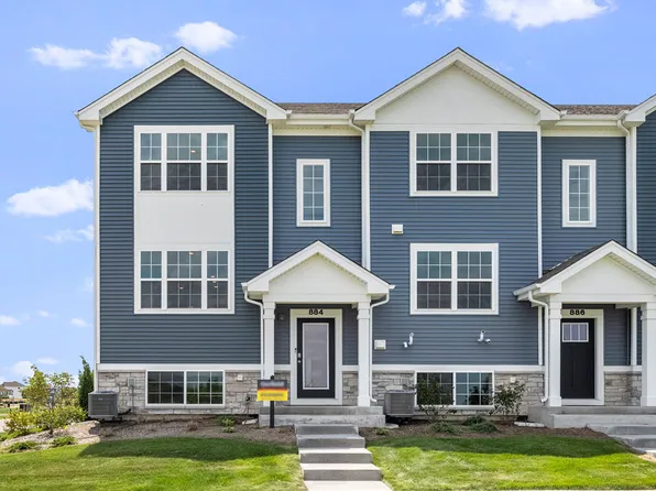 1413 Oakfield Ln, Pingree Grove, IL 60140