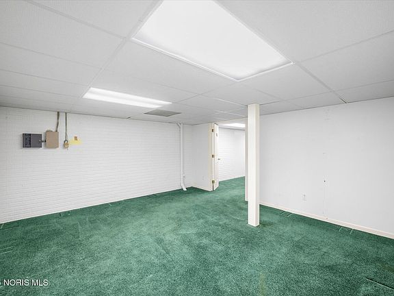 5th image of 4810 Forest Hill Dr