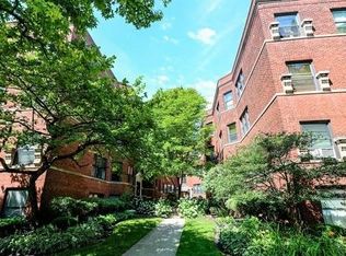 534 Sheridan Rd APT 1A, Evanston, IL 60202