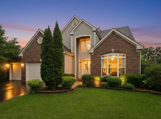 1571 Woodland Ln, Bolingbrook, IL 60490