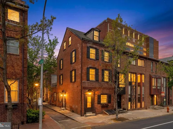 244 S 9th St, Philadelphia, PA 19107