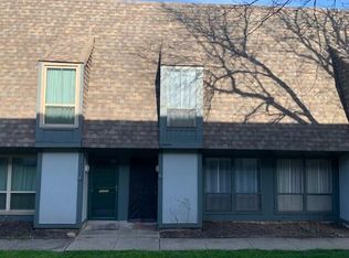 1070 Merrimar Cir N APT D, Columbus, OH 43220