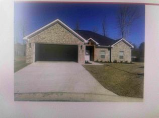 4560 Western Woods Dr, Benton, AR 72015