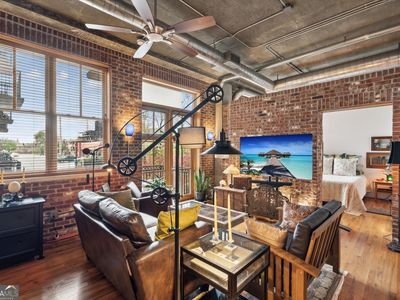 3235 Roswell Rd NE UNIT 401, Atlanta, GA, 30305
