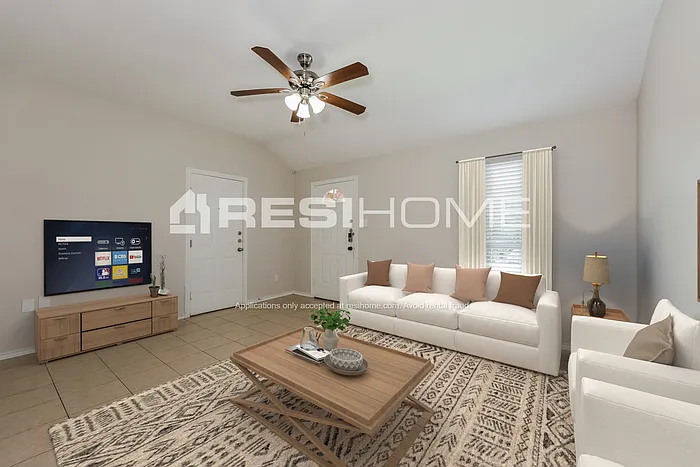 2626 Camel Ct — Photo 3