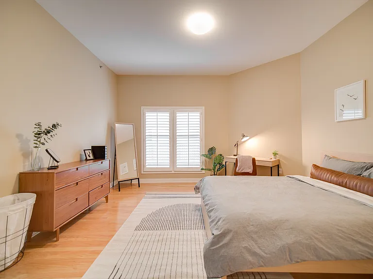 515 E Capitol Ave #303 — Photo 15