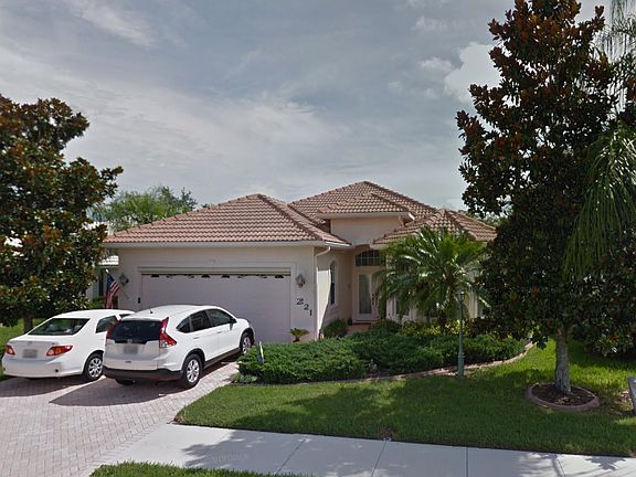 2nd image of 221 Venice Palms Blvd