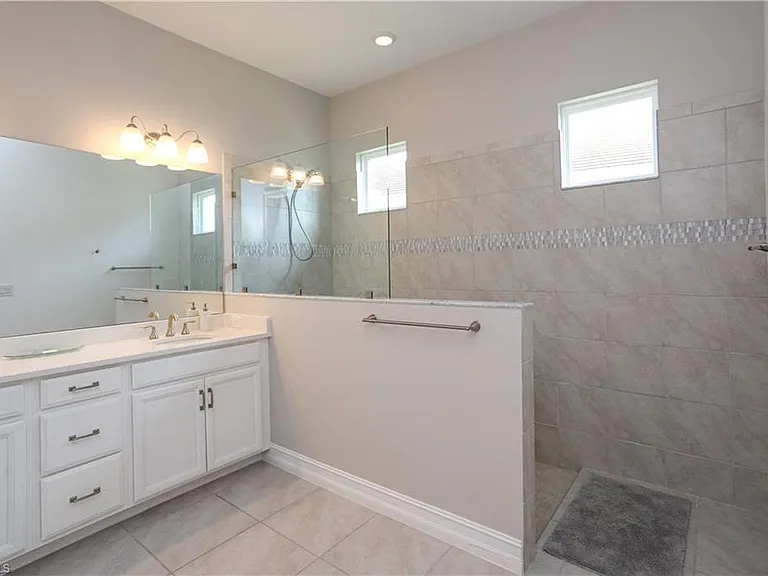 14656 Kelson Cir — Photo 48
