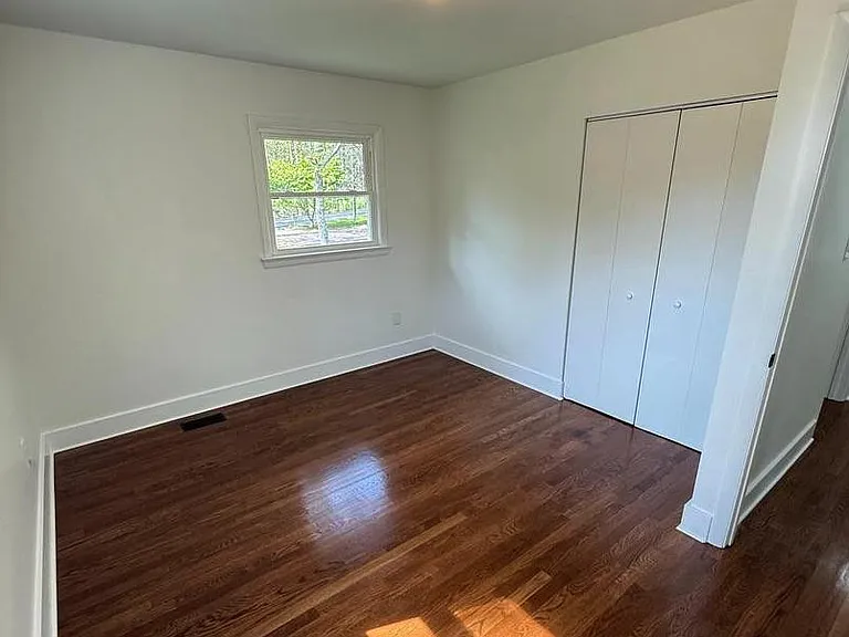 5388 Dumfries Rd — Photo 10