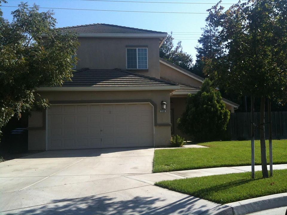 Quiet, nice neighborhood