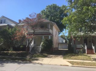 1432 Hopkins Ave, Lakewood, OH