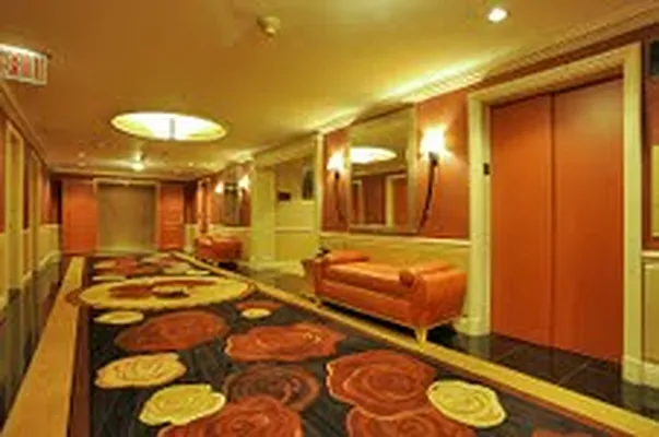Sold by R New York | media 14
