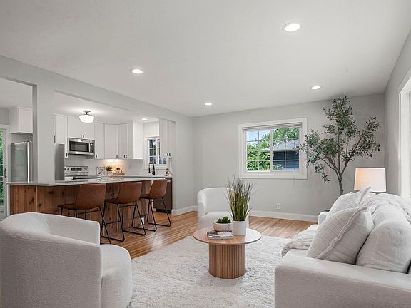 5th image of 9109 24th Ln