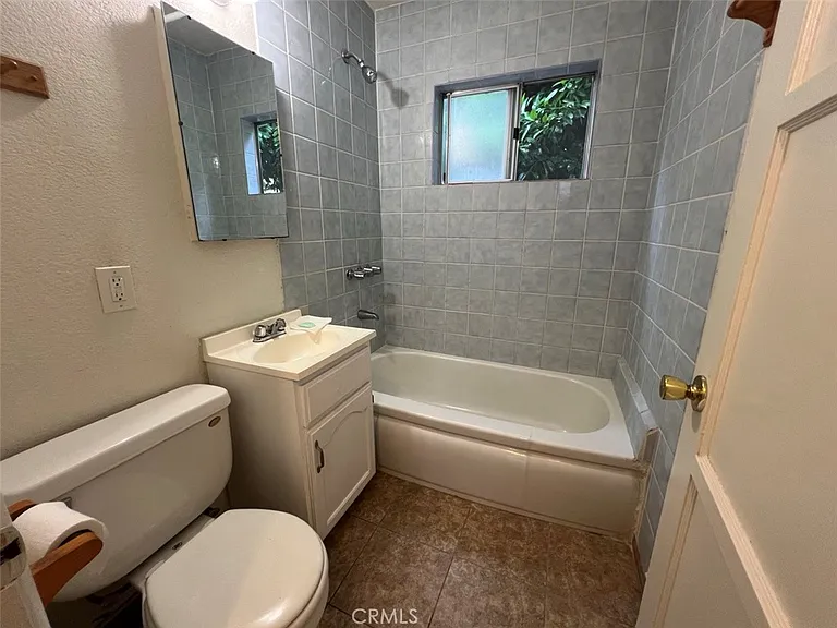 6718 Comet St — Photo 8