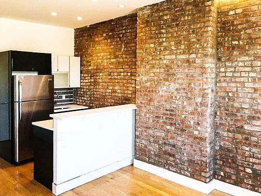 Rented by Exit Realty Supreme | media 33