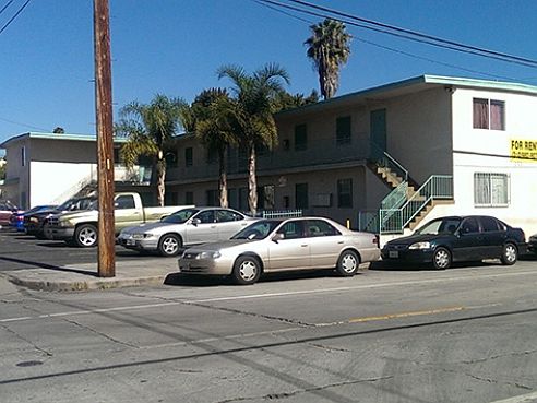3rd image of 211 W G St #202
