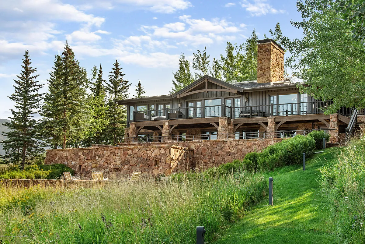 Building Photo - 565 N Starwood Dr