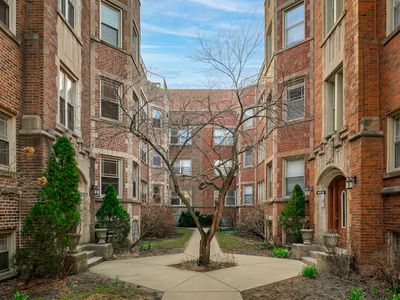 6814 N Ashland Blvd APT 3D, Chicago, IL, 60626
