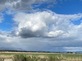 9202 Falcon Ln, Emmett, ID 83617