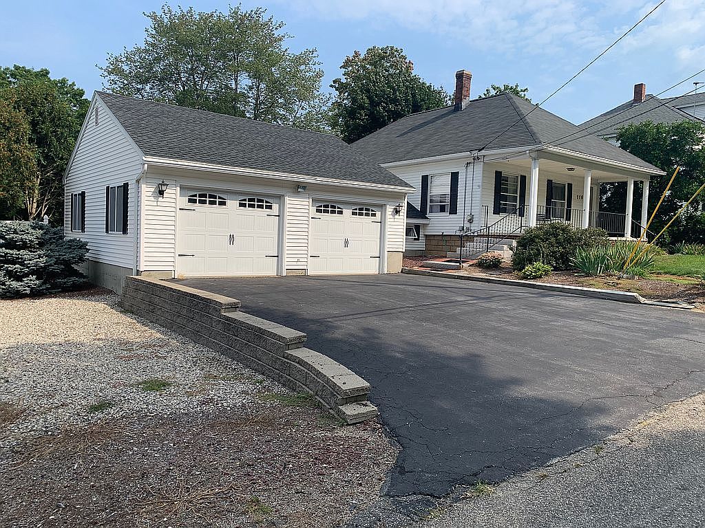 116 Gold St, Manchester, NH 03103 Zillow