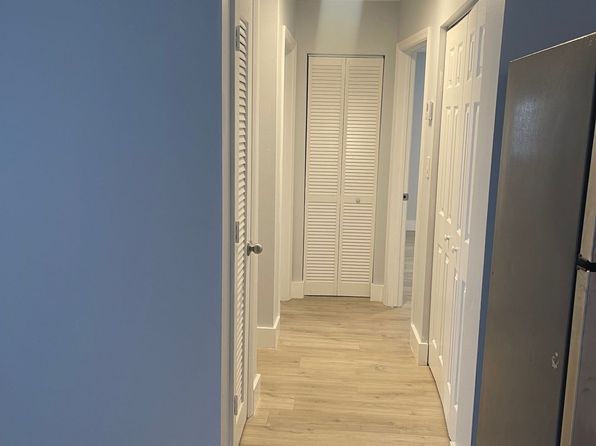 780 NE 46th Ct APT 2