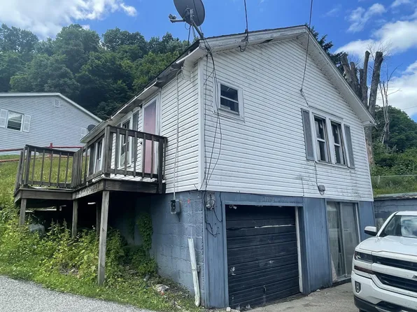 2389 Neighbors Dr, Charleston, WV 25387