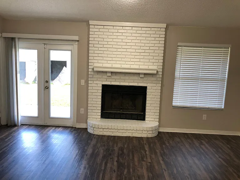 418 Moby Dick Dr S — Photo 5