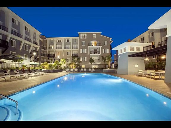 4th image of 250 W Ocean Blvd APT 1804