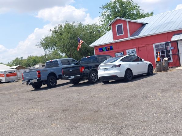 10471 N Us Highway 281 #1