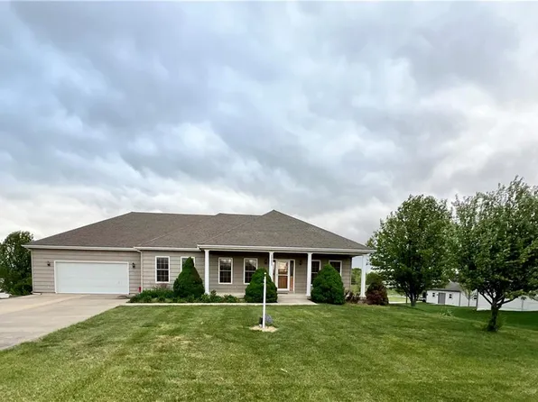 24301 Tower Dr, Cleveland, MO 64734