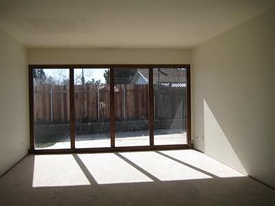 2nd image of 6020 Valley Hi Dr