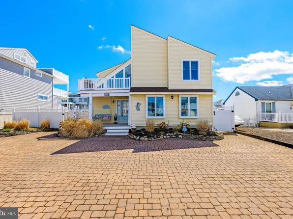25 Benjamin Blvd, Manahawkin, NJ 08050