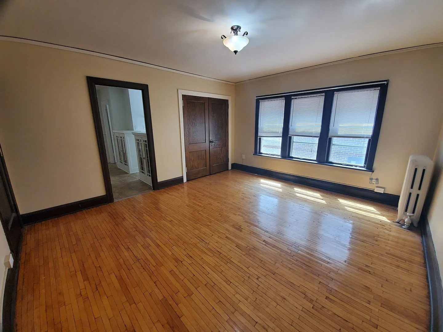 1168 Grand Ave — Photo 3
