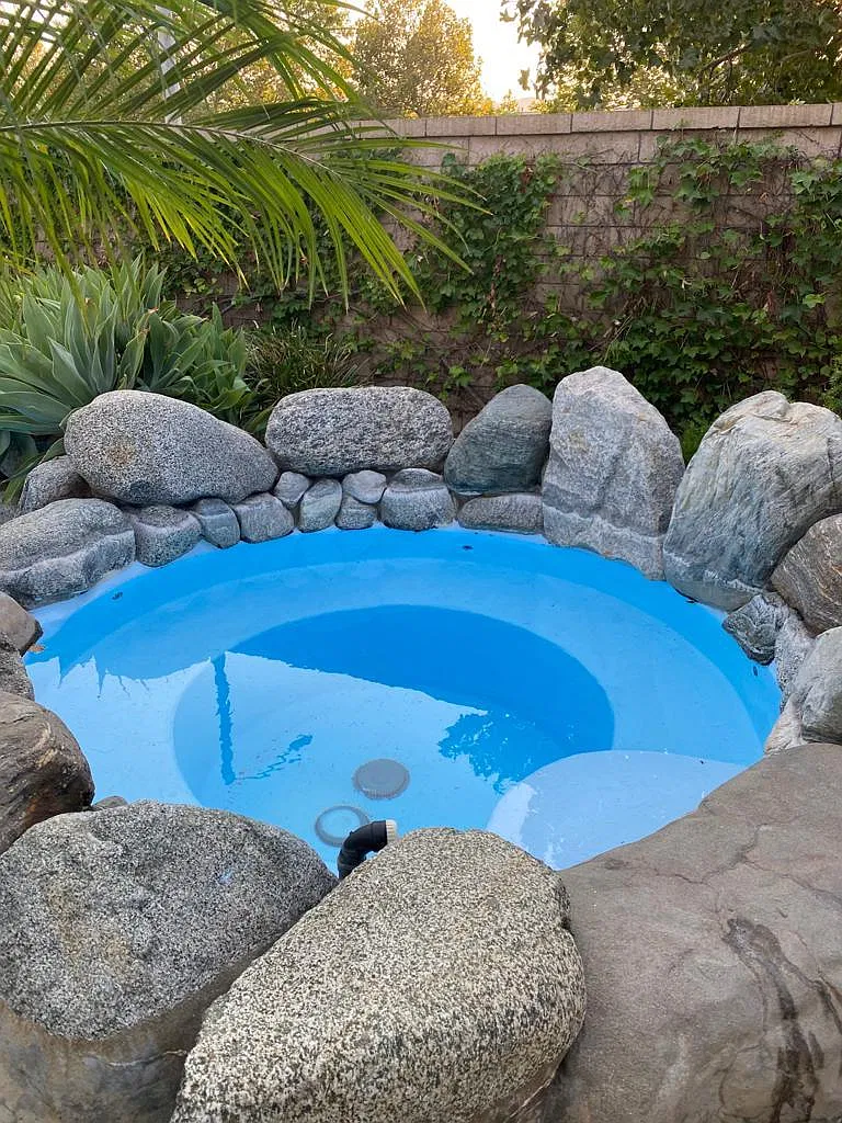 6 bed, 3200 sqft, $4,495 — Photo 4
