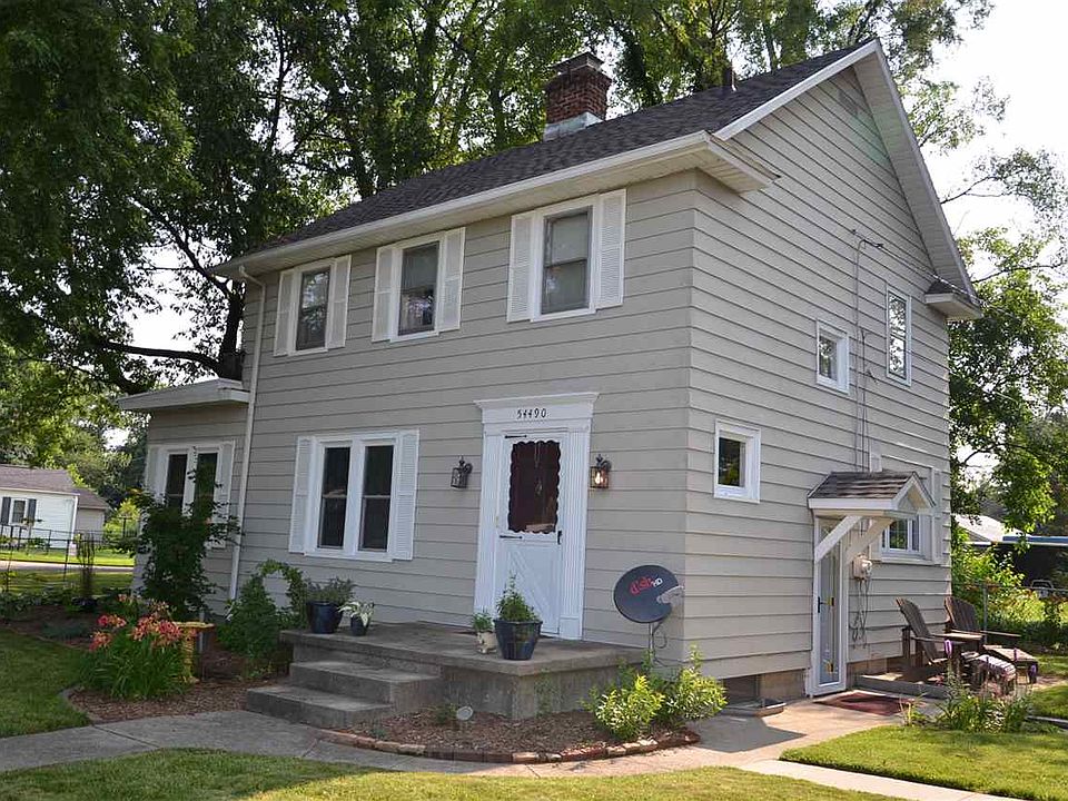 1st image of 54490 Terrace Ln