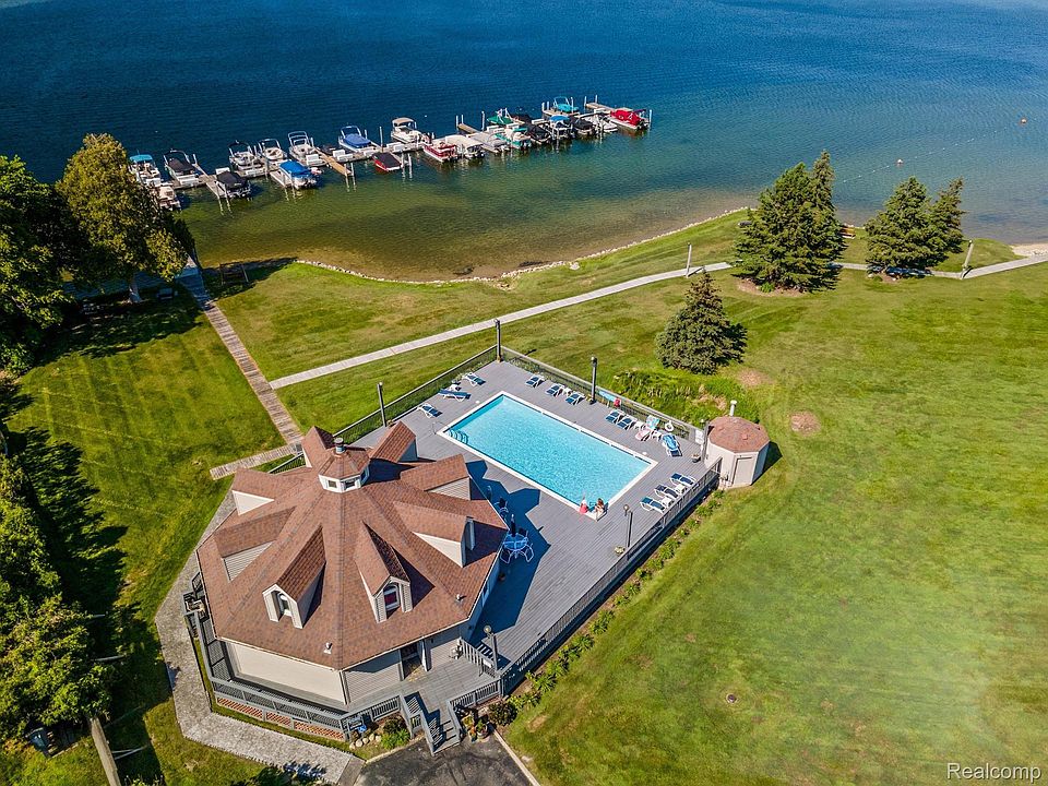 1st image of 3402 Adams Shore Dr