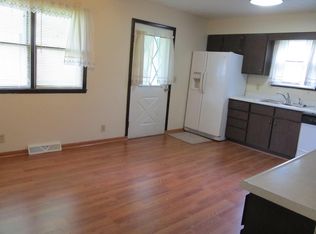 49718 High Street Ext, Saint Clairsville, OH 43950