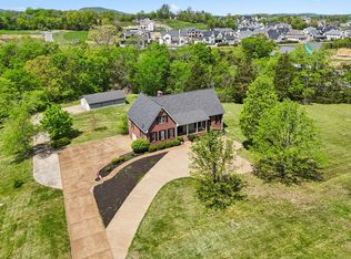 9824 Split Log Rd, Brentwood, TN 37027