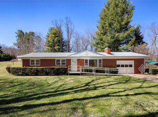 1120 Oakdale Rd, Waynesville, NC 28786