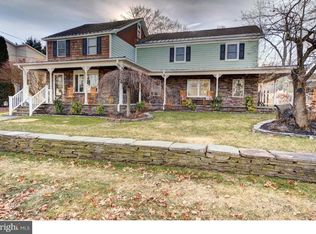 75 Columbia Ave, Hopewell, NJ 08525