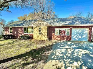 7738 Main St, Ralston, NE 68127