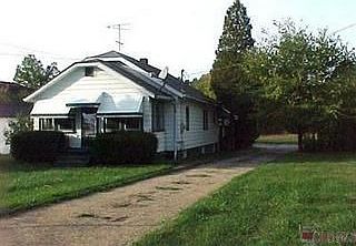 1st image of 534 W Champion Ave