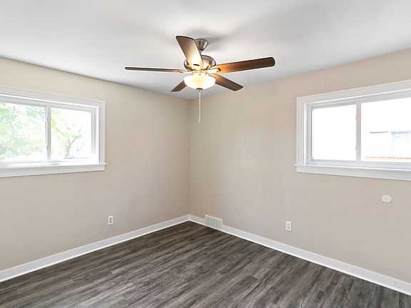 4th image of 26251 Pinehurst St #251D