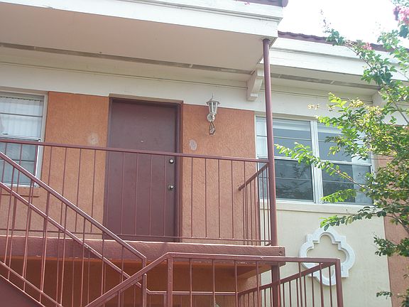 2nd image of 729 McDougall Ct #729