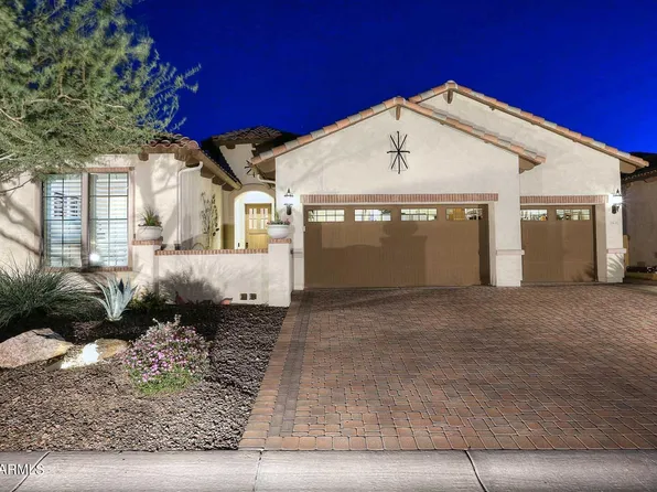 8439 E LEONORA Street, Mesa, AZ 85207