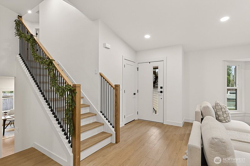 4th image of 14116 60th Avenue SE