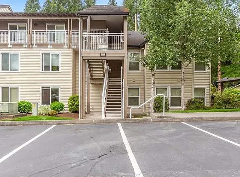 12303 Harbour Pointe Blvd #DD — Photo 1
